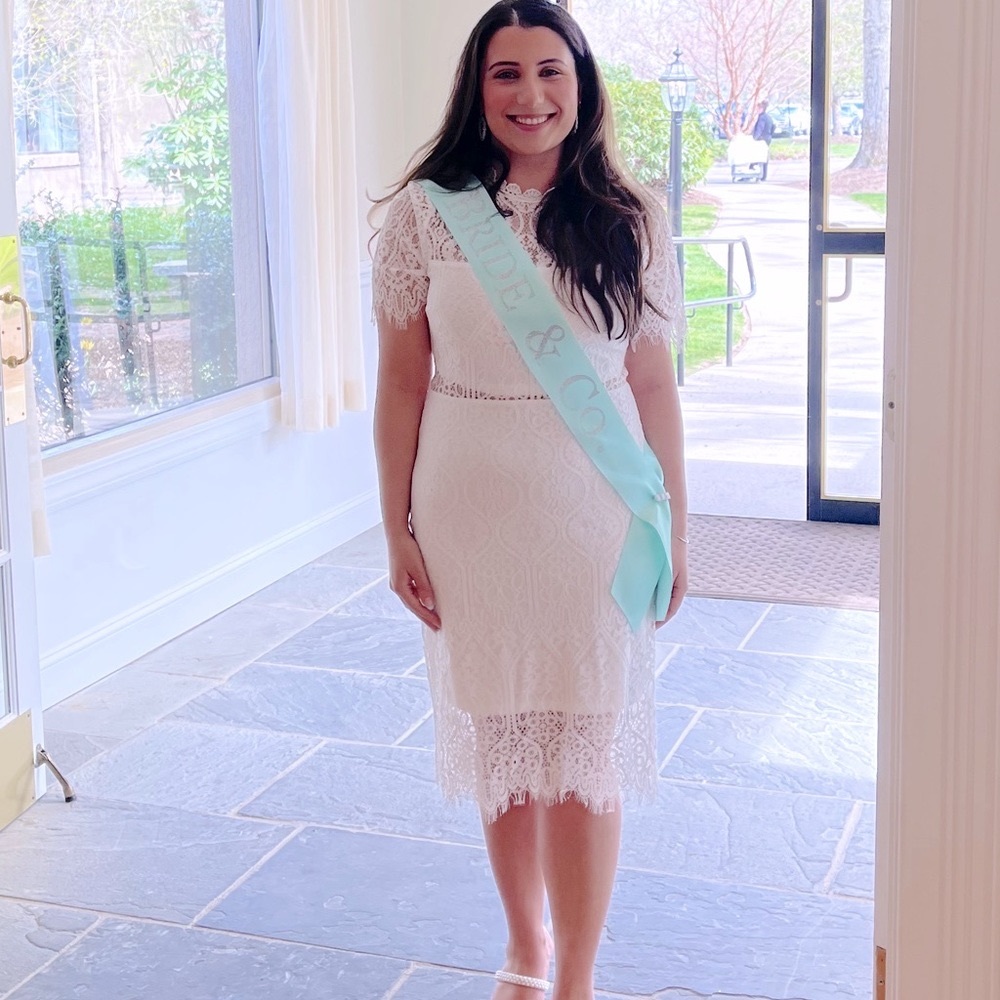 Lulu’s White Lace Midi Dress